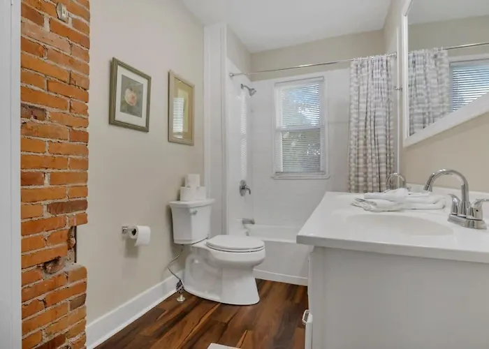 Housepitality - Harrison Mansion - Great Location *