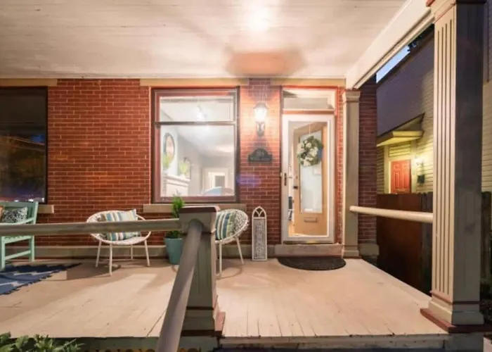 Housepitality - Harrison Mansion - Great Location Holiday home *