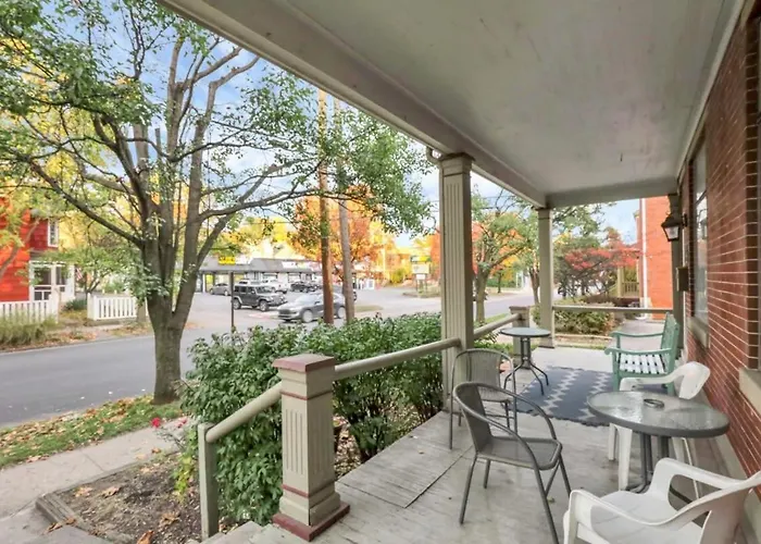 Housepitality - Harrison Mansion - Great Location Holiday home Columbus